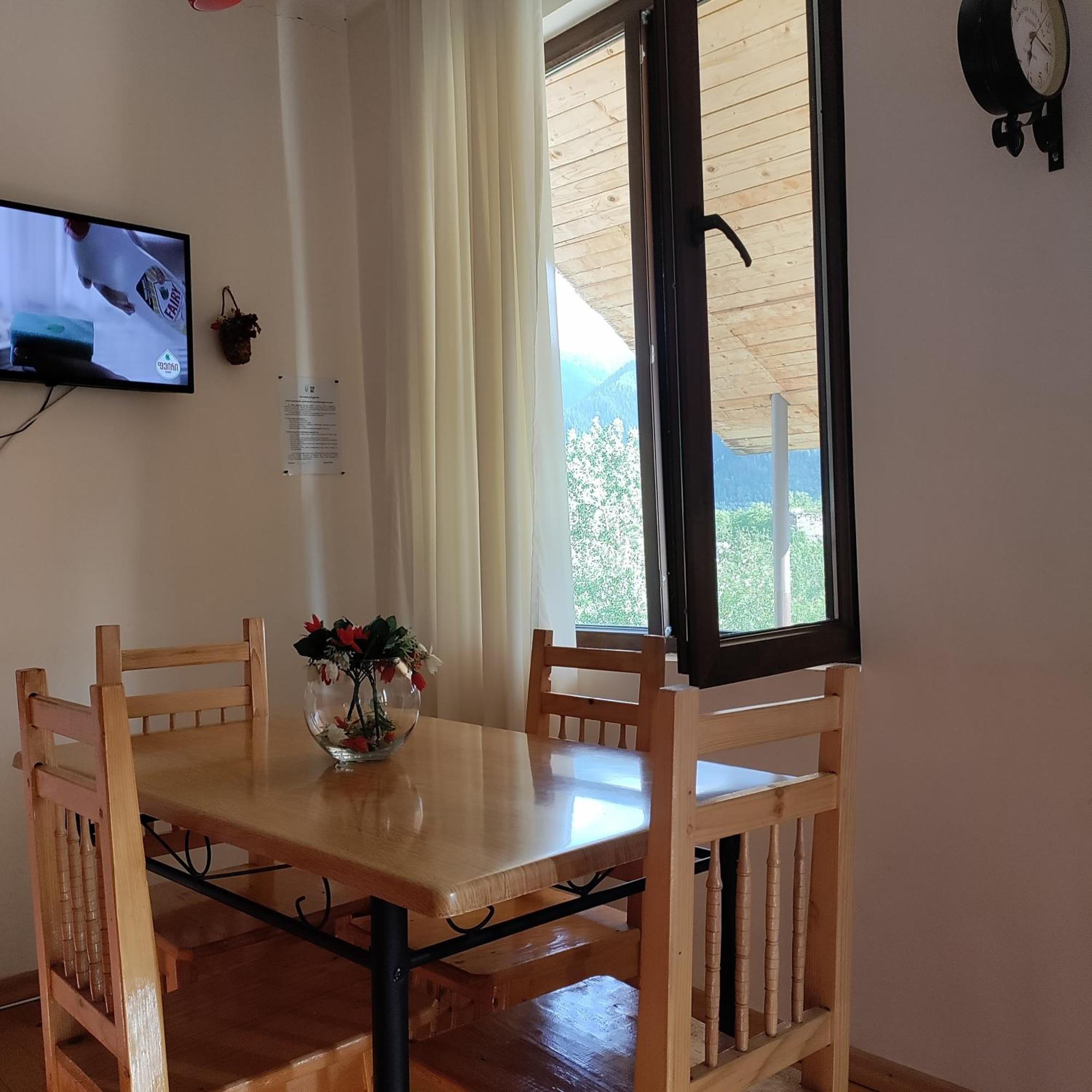 Village House Mestia Exterior photo